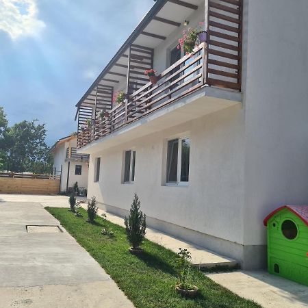 Luca'S Studio 3 ,Close To Therme Bucharest, Airport Otopeni Balotesti Eksteriør bilde